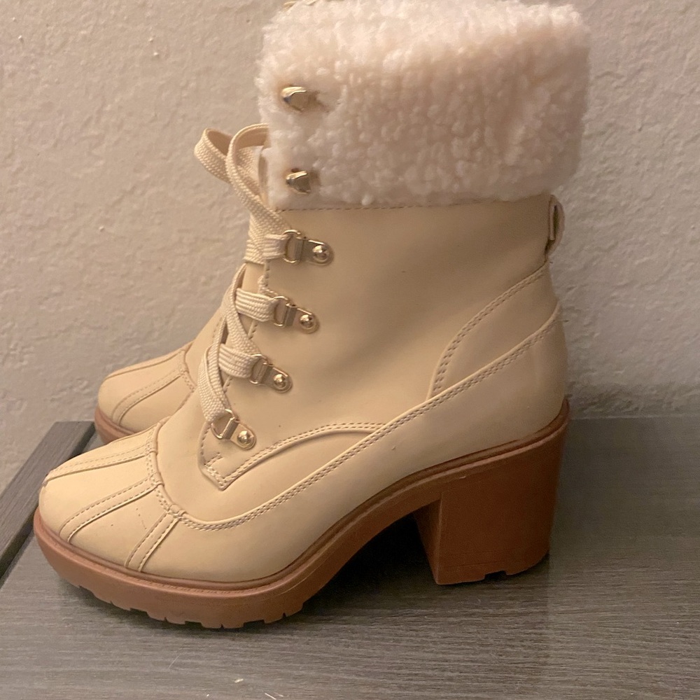 Brown Sherpa boots